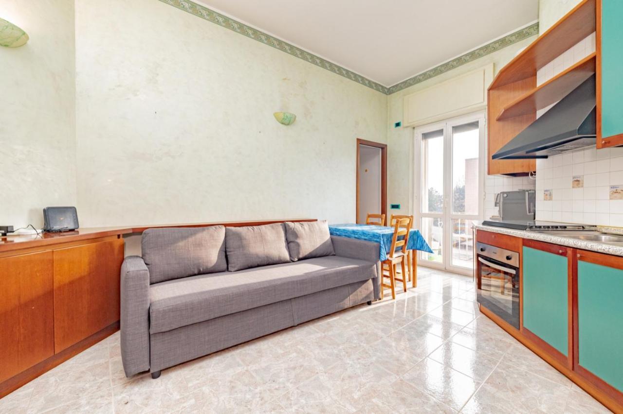 Casa Vicinissima All'Ospedale San Paolo Milán Exterior foto